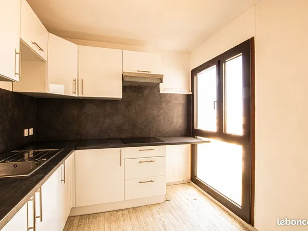 Appartement Location Pessac 2p 48m² 770€