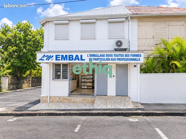 Immeuble de rapport 140 m²