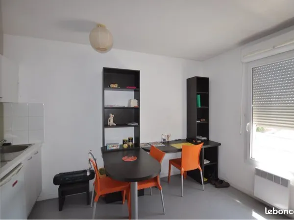 Studio 18 m2 proche centre-ville