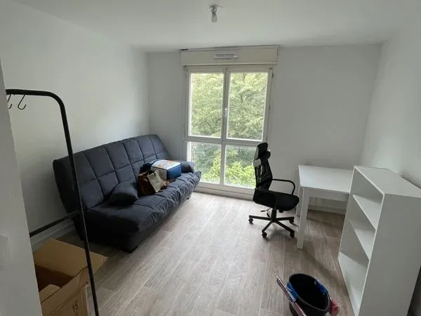 Studio meublé refait à neuf - Rouen centre - Le Harvard