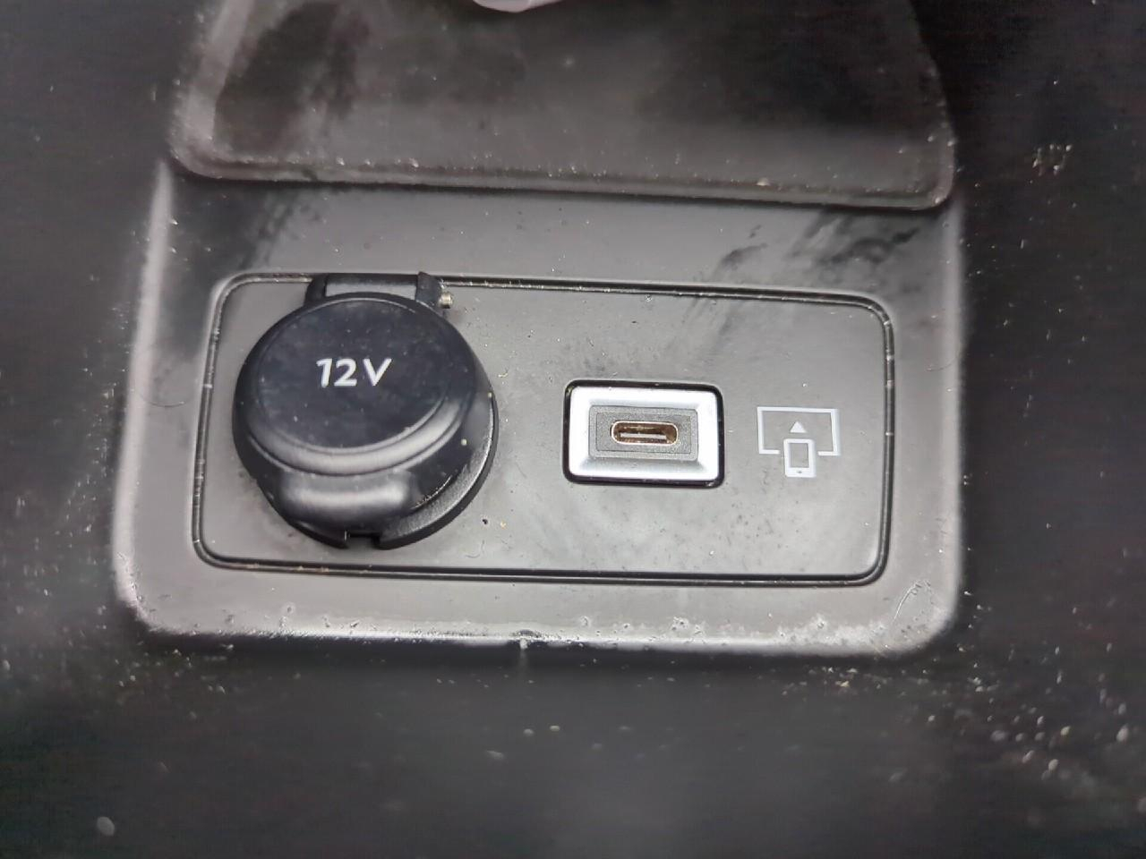Peugeot 308 bluehdi 130ch s&s eat8 allure — photo 29