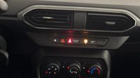 Dacia Sandero 1.0 TCe 90ch Essential — photo 19