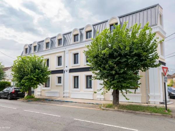 Immeuble à vendre PARAY VIEILLE POSTE (91) et terrain à batir