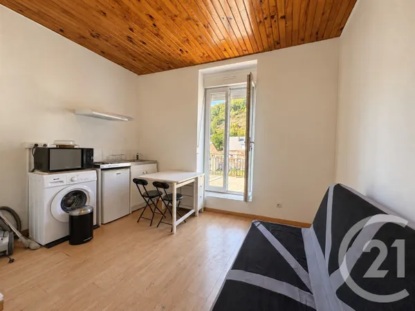 Studio 1 pièce 20 m²