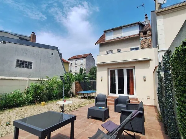 Maison 6 pièces 135 m²