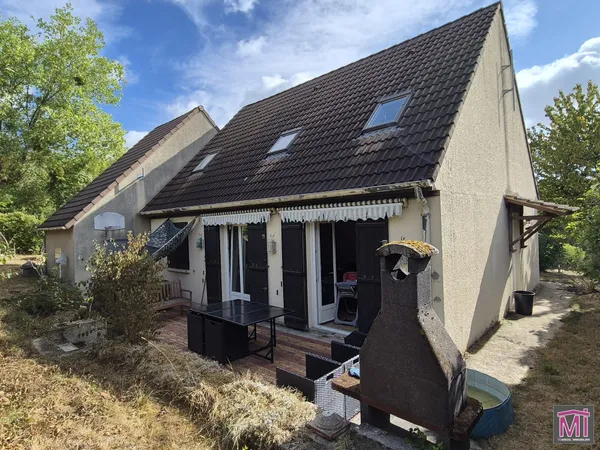 Pavillon indépendant 4 chambres avec garage