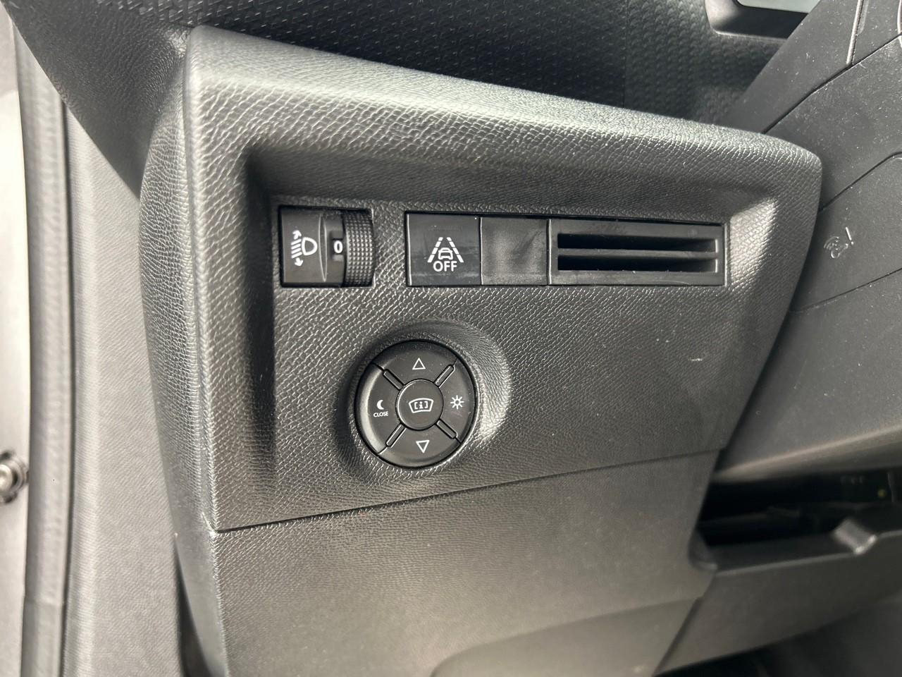 Citroën C4 puretech 130 s&s eat8 shine — photo 20