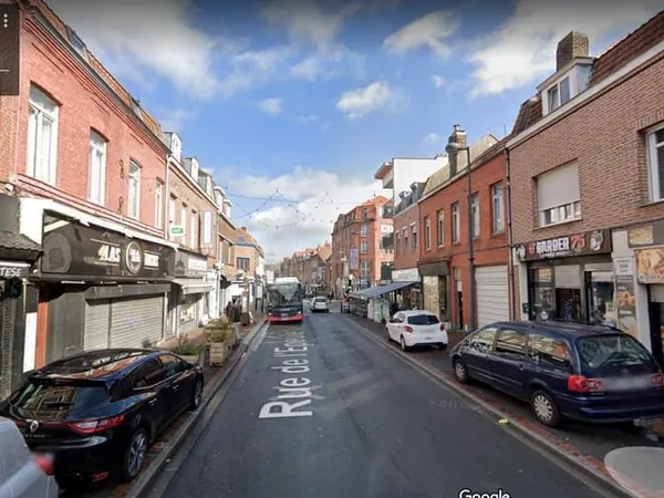 A vendre Immeuble avec local commercial