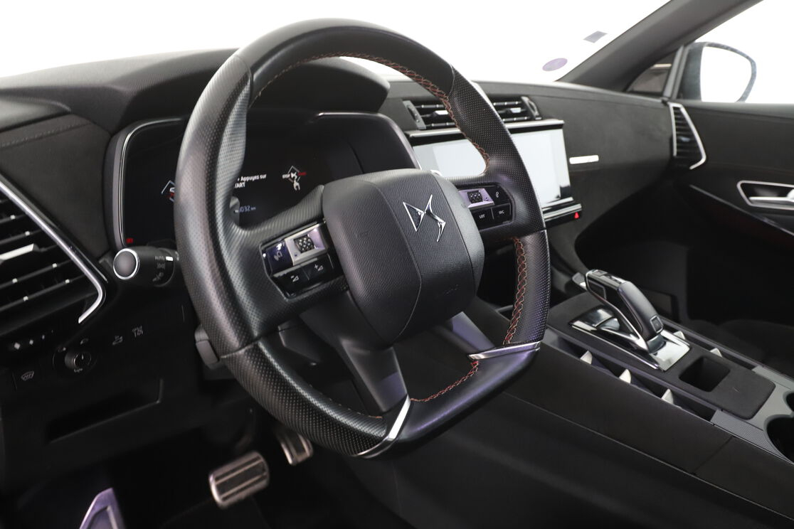 DS Automobiles DS7 Crossback 1.6 PureTech Performance Line + Automatique — photo 10