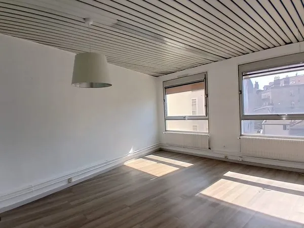 Bureaux Centre-ville - 99 m²