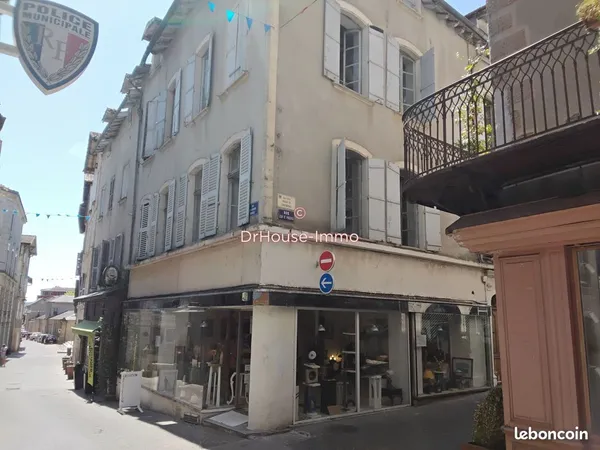 Immeuble 14 pièces 380 m²