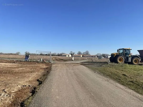 Terrain de 455 m² à AIFFRES
