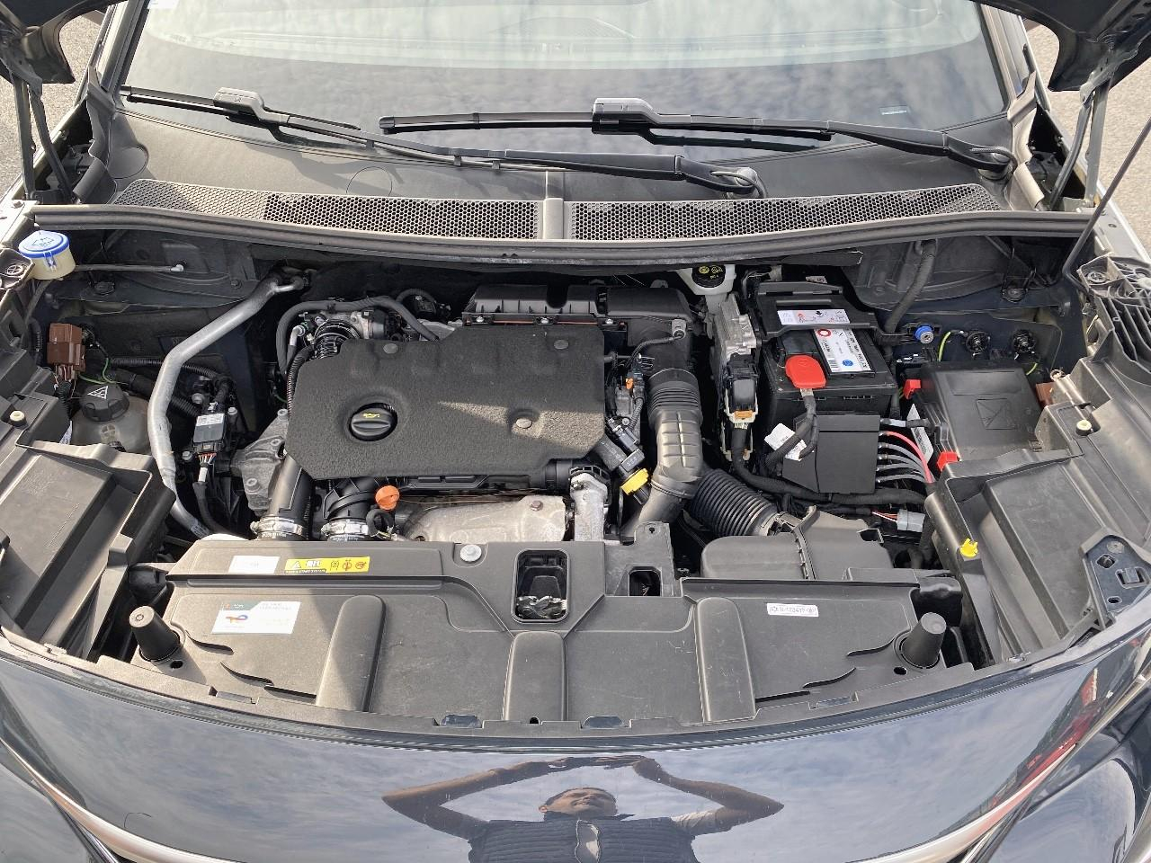 Peugeot 3008 1.5 bluehdi 130ch e6.c gt line s&s eat8 — photo 12