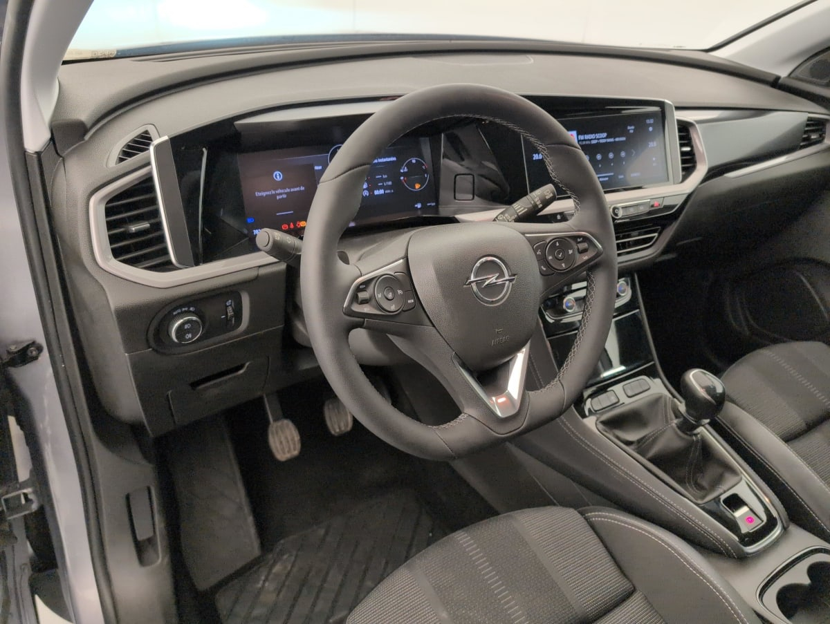 Opel Grandland — photo 14