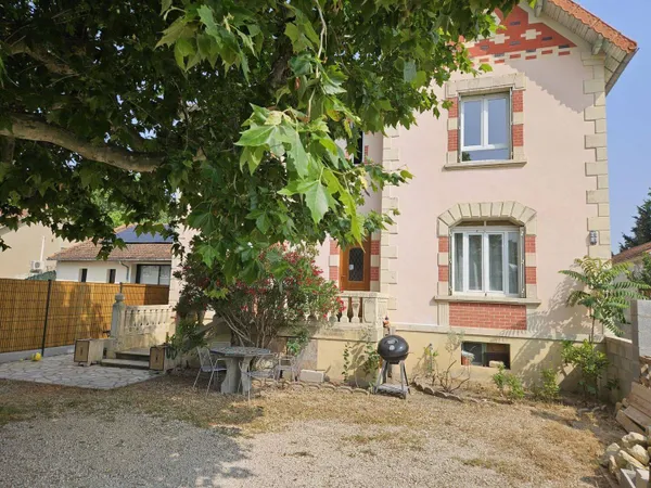 Maison 6 pièces 168 m²