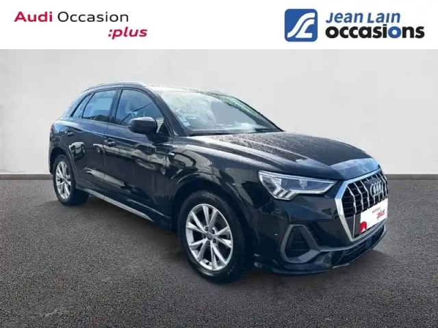 Audi Q3 35 tfsi 150 ch — photo 23