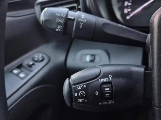 Citroën Berlingo van iii xl 950kg bluehdi 100 s&amp;s bvm driver — photo 13