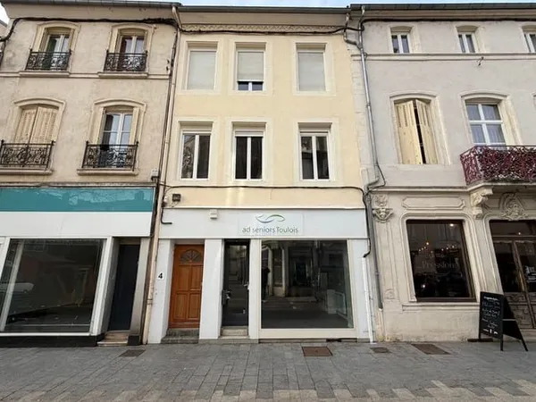 Immeuble de rapport 2 pièces