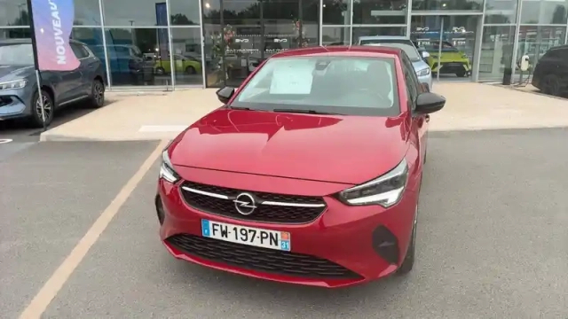 Opel Corsa 1.2 turbo 100 ch bva8 — photo 8