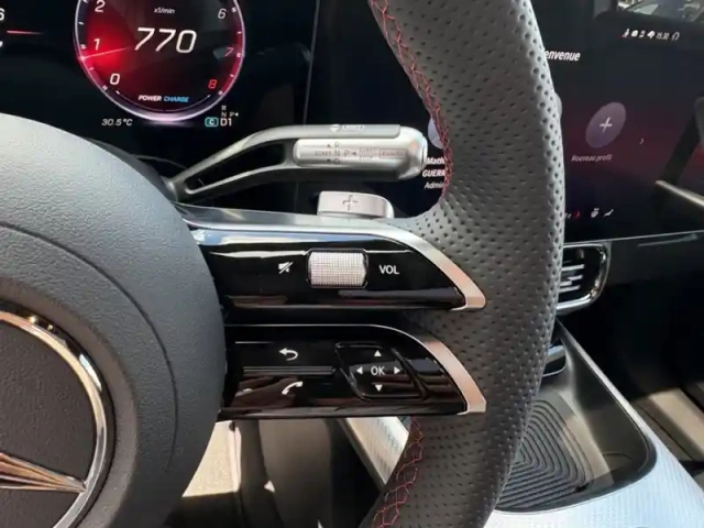 Mercedes Glb 200 amg line — photo 20
