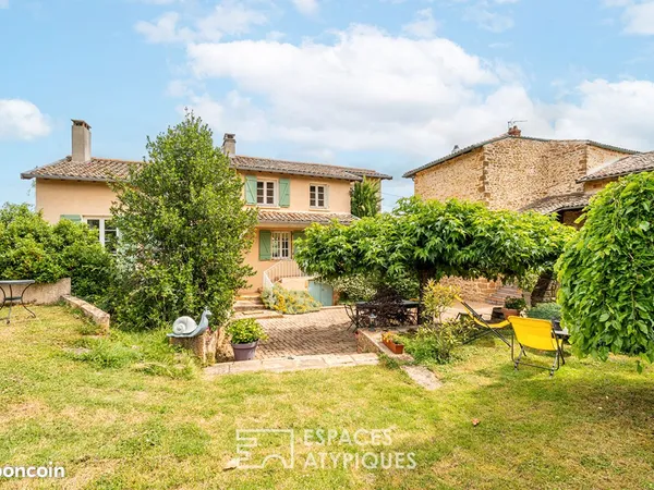 Propriété 6 pièces 140 m²