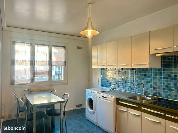 Appartement 3 pièces 82 m²