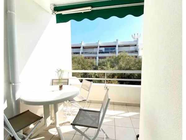 Appartement en location jusque mai