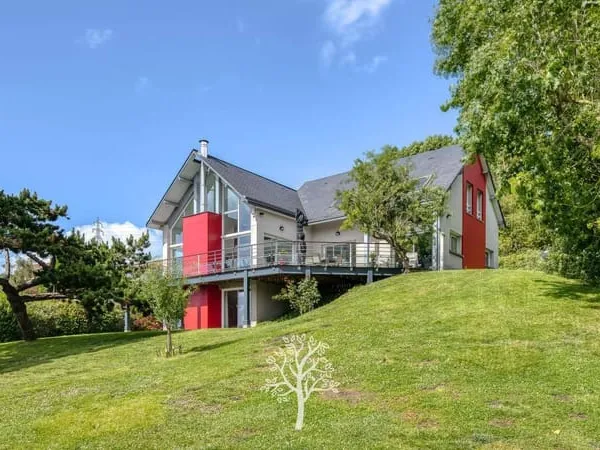Maison 6 pièces 201 m²