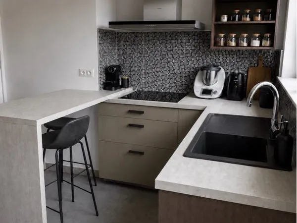 Appartement 73m2 - ascenseur - balcon - cave