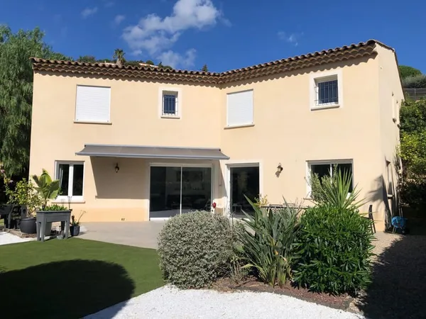 Villa comme neuve