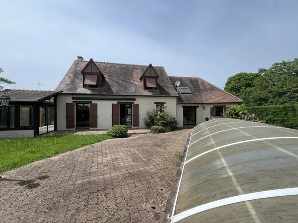 Maison 9 pièces 176 m²