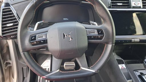 DS DS7 1.2 PureTech 130 EAT8 - Performance Line – 2021 – 46323 km – Essence – Boîte Automatique — photo 22