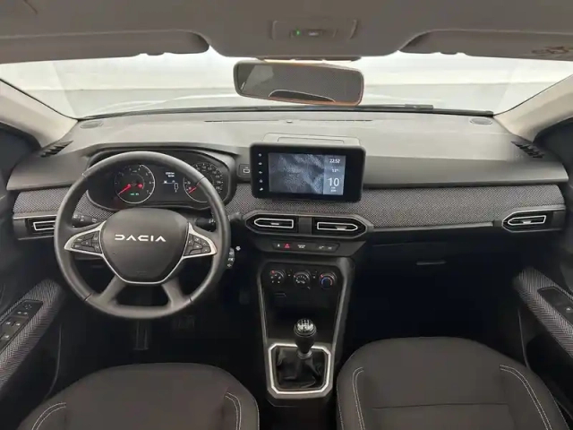 Dacia Sandero tce 90 — photo 36