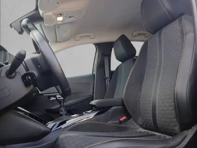 Peugeot 208 puretech 100 s&amp;s bvm6 — photo 11