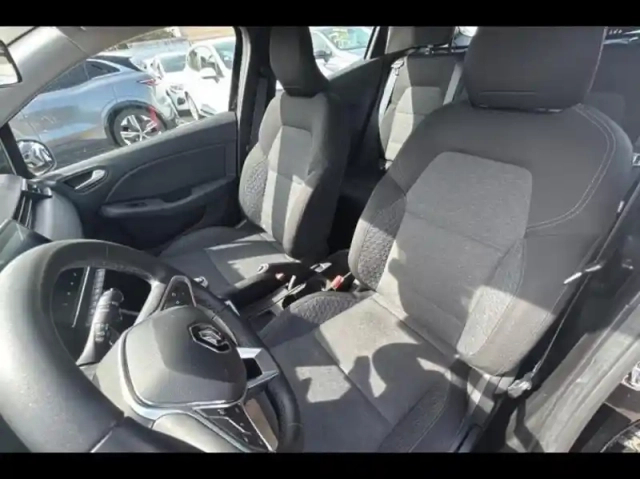Renault Clio 1.0 tce 90ch equilibre — photo 9