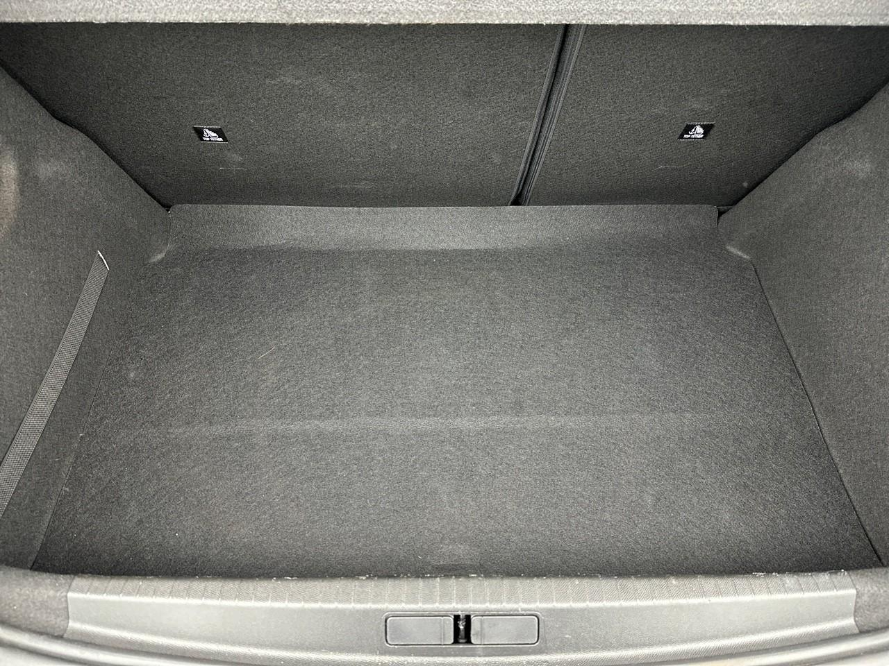Peugeot 208 puretech 100 s&s bvm6 allure — photo 6