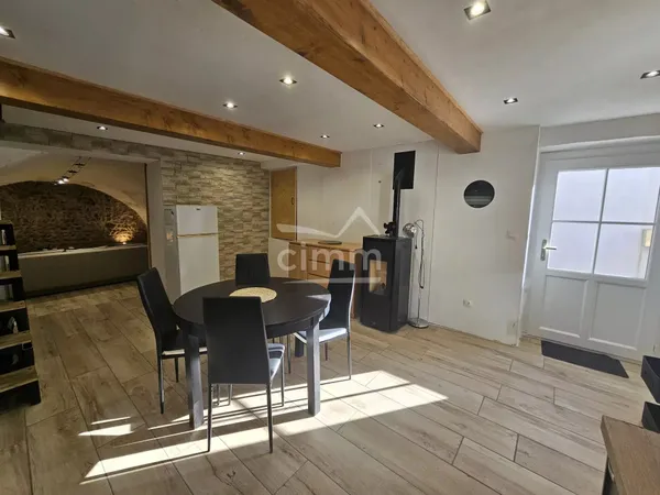 Maison de village avec cave