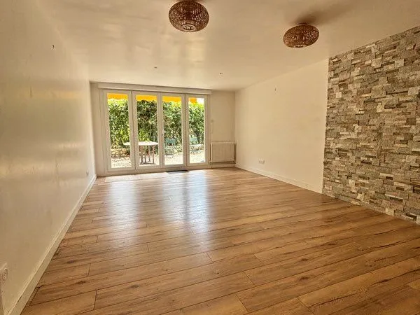 Appartement T3 avec jardin et entrée indépendante