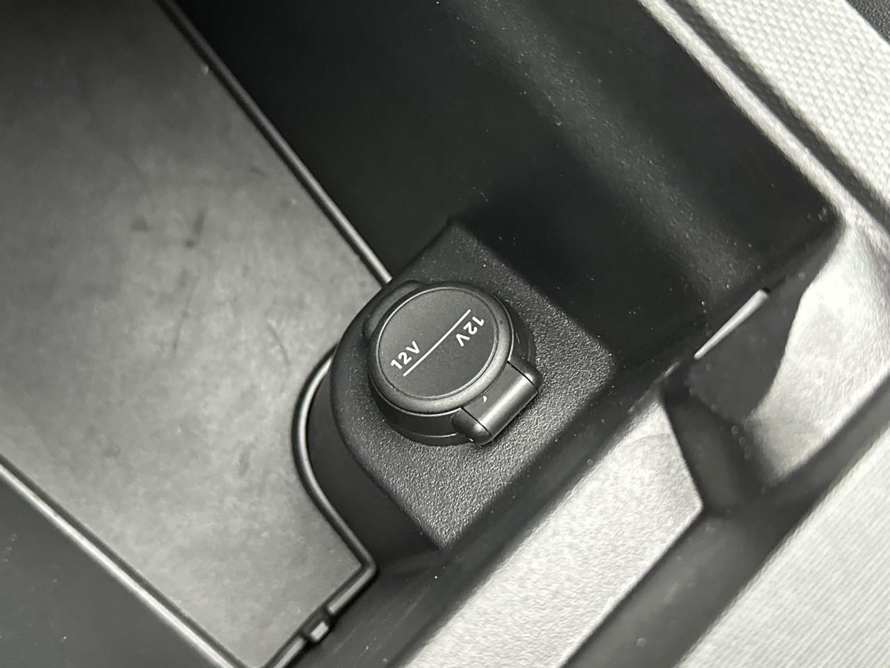 Peugeot 5008 hybrid 145 ch e-dcs6 gt — photo 34