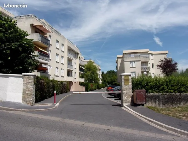 La Ferté sous Jouarre, dans résidence, proximié centre ville et toutes commodités à pied : gare, com