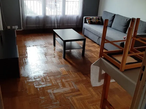 Je propose à la location une chambre dans ce meublé de 4 pièces