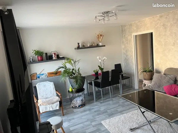 Saint-Ouen-l'Aumône (95310) F2 lumineux de 43 m² sans travaux