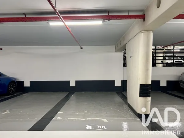 Parking 11 m²