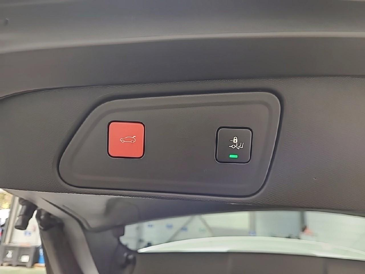 Peugeot 3008 bluehdi 130ch s&s eat8 allure pack — photo 17