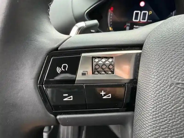 Ds Ds 3 crossback puretech 130ch rivoli automatique — photo 11