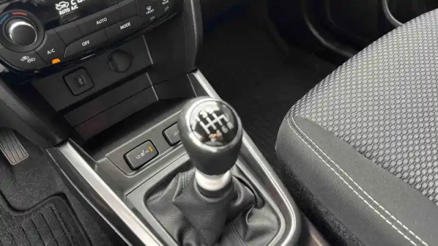 Suzuki Vitara 1.4 boosterjet hybrid — photo 20