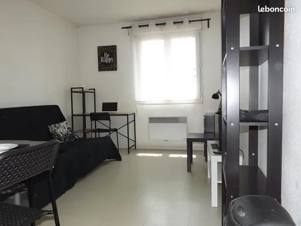 Studio 1 pièce 20 m²