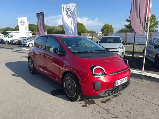 Renault Twingo e-tech electrique 80 ch autonomie urbaine — photo 7