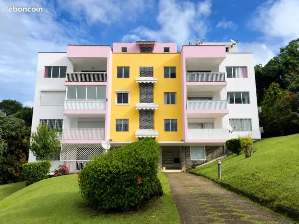 Appartement F2 dans une résidence calme à Balata