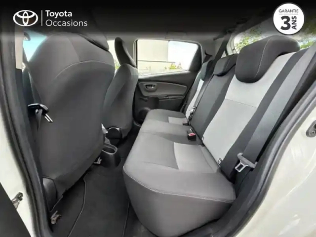 Toyota Yaris 110 vvt-i france connect 5p my19 — photo 12